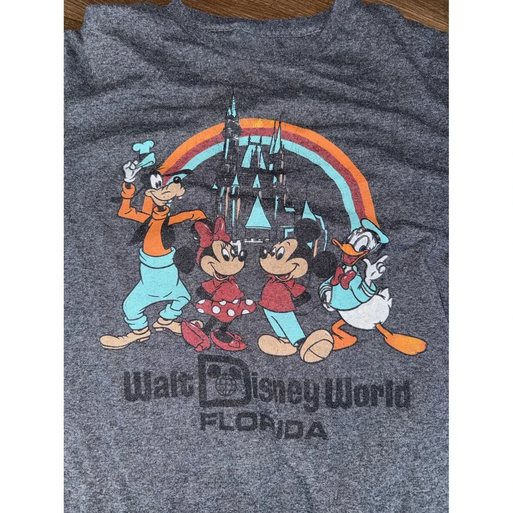 Disney Walt Disney World Florida Graphic Tee Retro Rainbow Grey Cotton Blend M